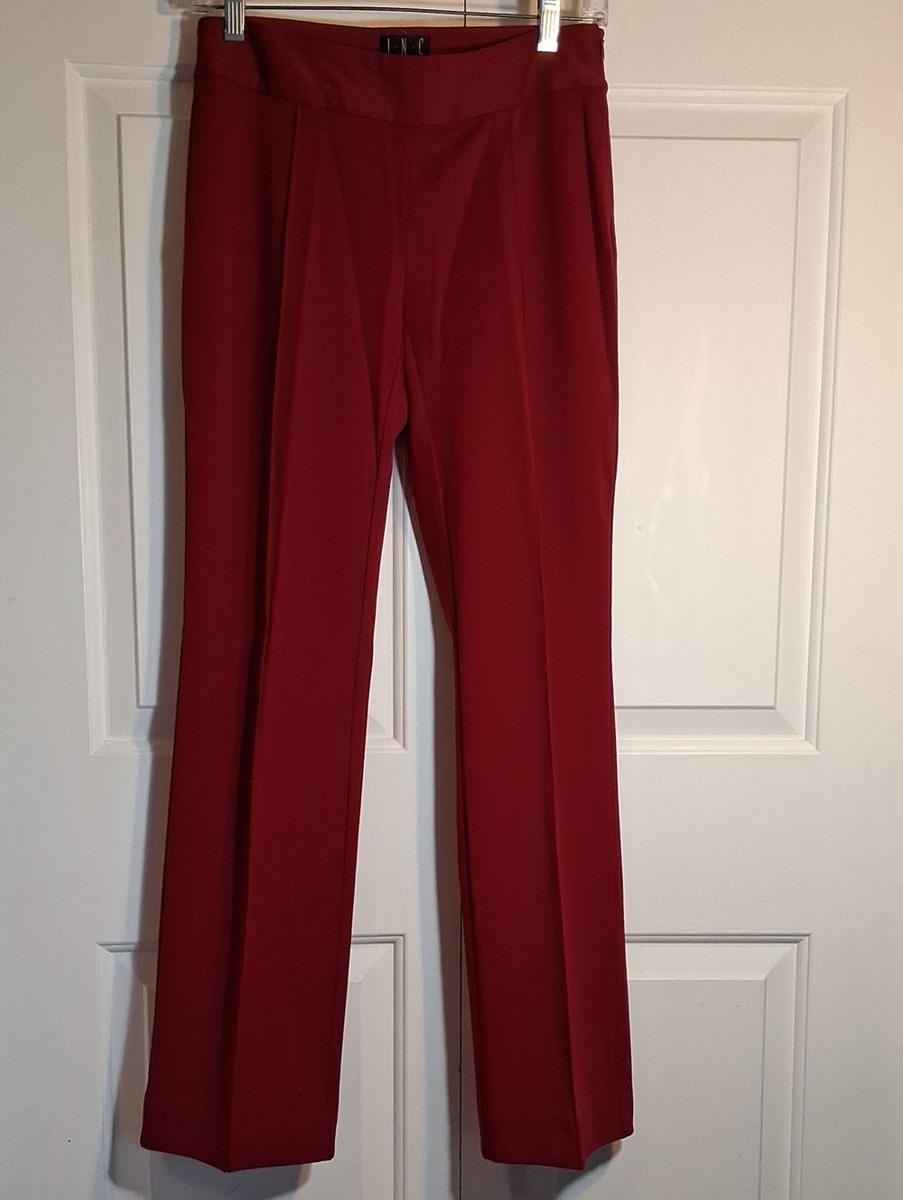 INC International Concepts Women's Red Straight-Leg Trousers- Size 2 -pintuck